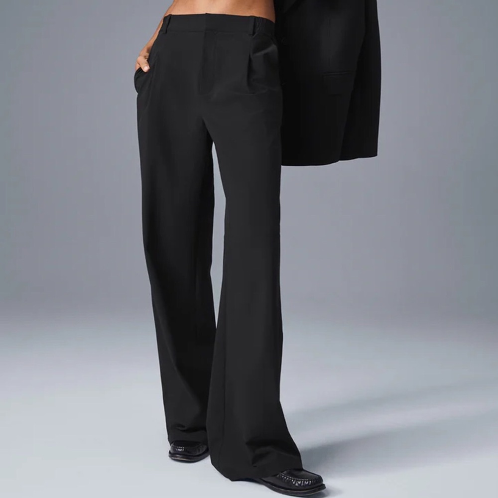 Alo Yoga High-Waist Pursuit Trouser (Long) Black S